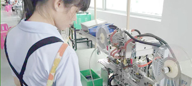 11年專注于鋰電池和配套產(chǎn)品的研發(fā)、生產(chǎn)、銷售